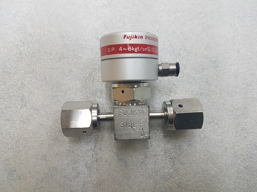 Fujikin Pneumatic NC Valv...